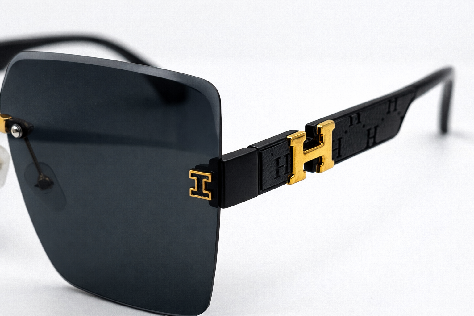 HERMES - Premium Collection