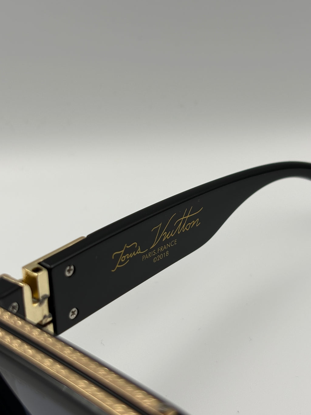 Louis Vuitton Millionaire